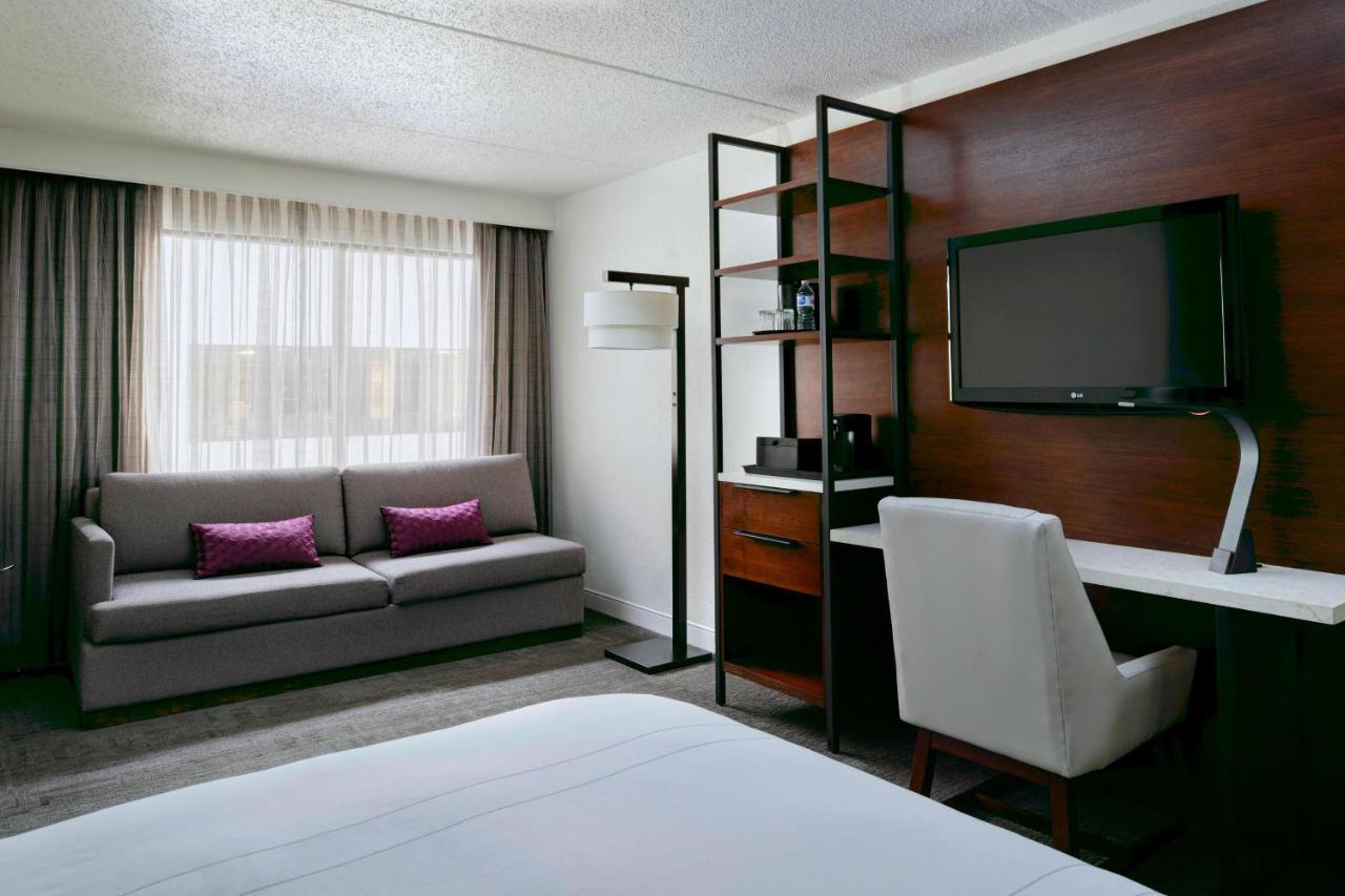 Queen Guest Room,1705699720:JPEG