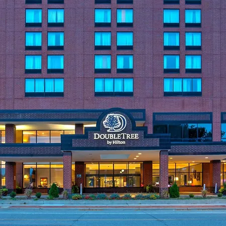 Doubletree By Hilton Lansing-3